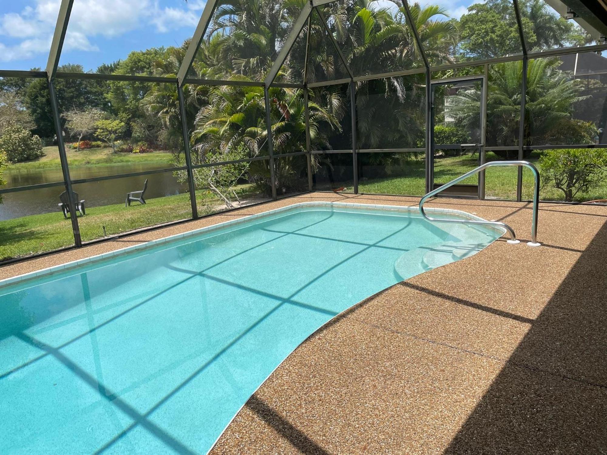 Pool Home With A New Sparkling Pool, Close To Beach, Lovely Lake View Naples Exterior photo